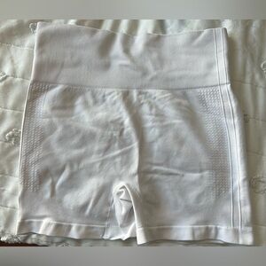 White High-waisted Athletic Spandex Shorts